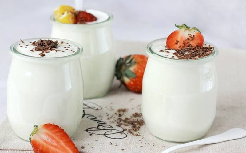 「生活常識(shí)」買(mǎi)酸奶時(shí)，只要有這2個(gè)字，很多都是“假酸奶”！