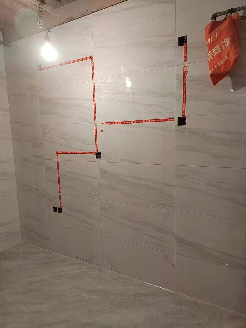 1739526359296661.jpg 瓷磚施工.jpg